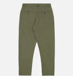 UNIVERSAL WORKS Chinos<Military Chino Twill Lt Olive