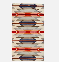 PENDLETON Maison<Oversized Jacquard Towel WYETH